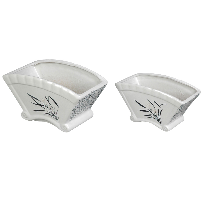Set of 2 Fan‑Shaped Decorative Ceramic Planters A174
